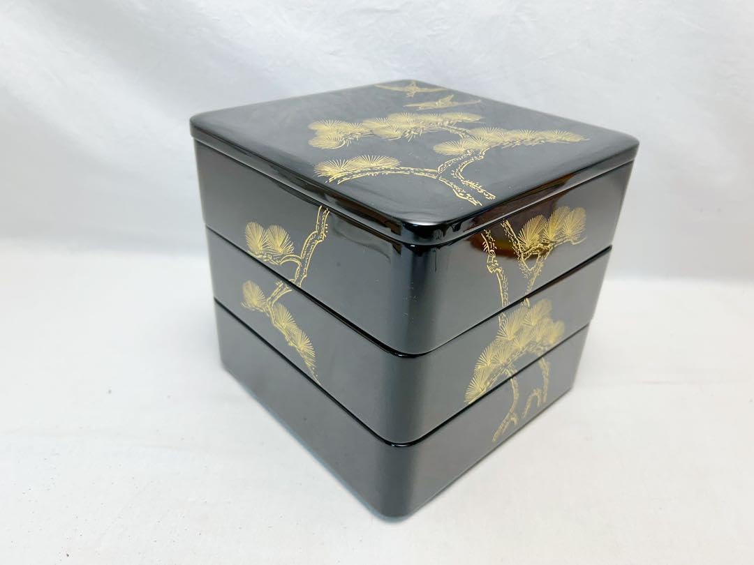 茶道具 輪島塗 天然木製 黒塗 金彩蒔絵 二段重箱 内朱共箱 2025