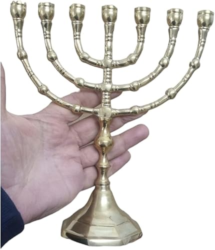 Miniatura 8 de Yaliland Menorá clásica de latón de 7 ramas, candelabro judío tradicional para decoración del hogar y prácticas espirituales, 9 pulgadas de alto