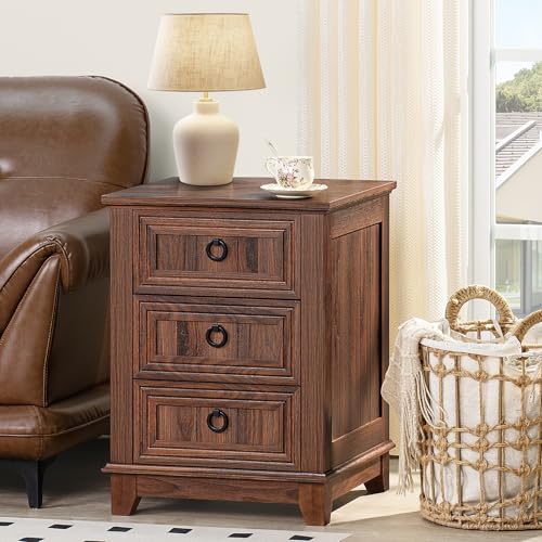46 cm Nachttisch im Landhausstil mit 3 Schubladen, Beistelltisch Kommode für Schlafzimmer,braun Nachttische, Holz Bett Beistelltisch mit Metallgriff,...