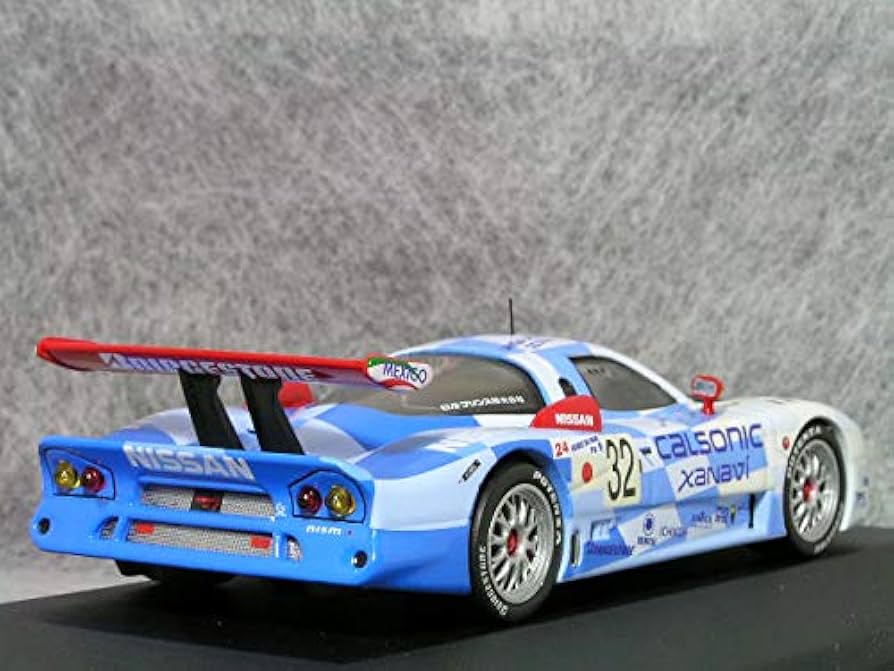 Amazon.co.jp: 1/43 Nissan R390 GT1 Calsonic #32 1986 Le Mans