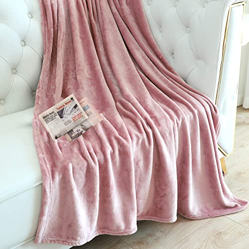 Image of Harleen Blankets, 250 GSM Super Soft Flannel Cozy Blankets for Single Bed, Washable Lightweight Blanket for Couch Sofa Bed Office, Warm Plush Blankets for All Season (Peach, Double)