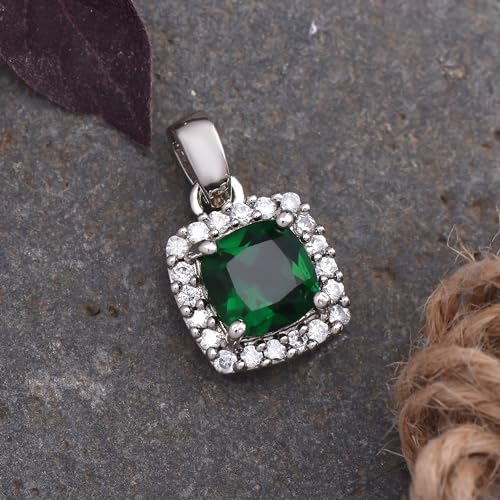 Image of LMDPRAJAPATIS 2.25 Ratti 1.50 Carat Original Emerald Panna Stone Silver Pendant For Men And Women