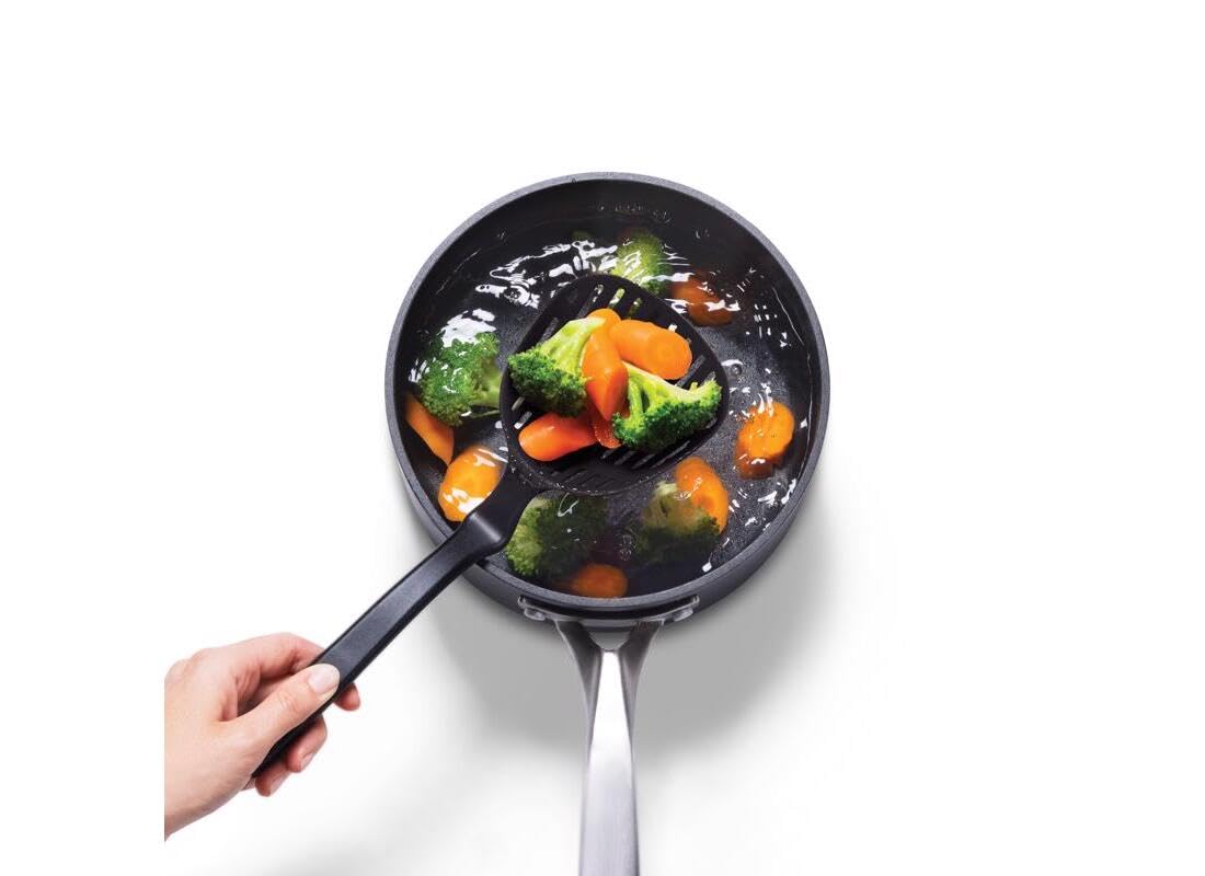 Dreamfarm Lestrain 2-In-1 Cucchiaio forato da Cucina con meccanismo Raccogligocce - 11" Nero