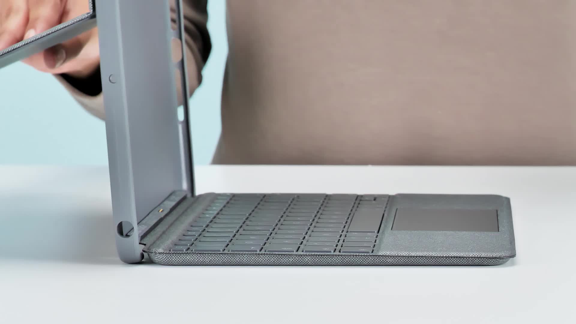 Logicool Combo Touch for iPad 7•8•9 Logitech Combo Touch for iPad (7th, 8th & 9th generation