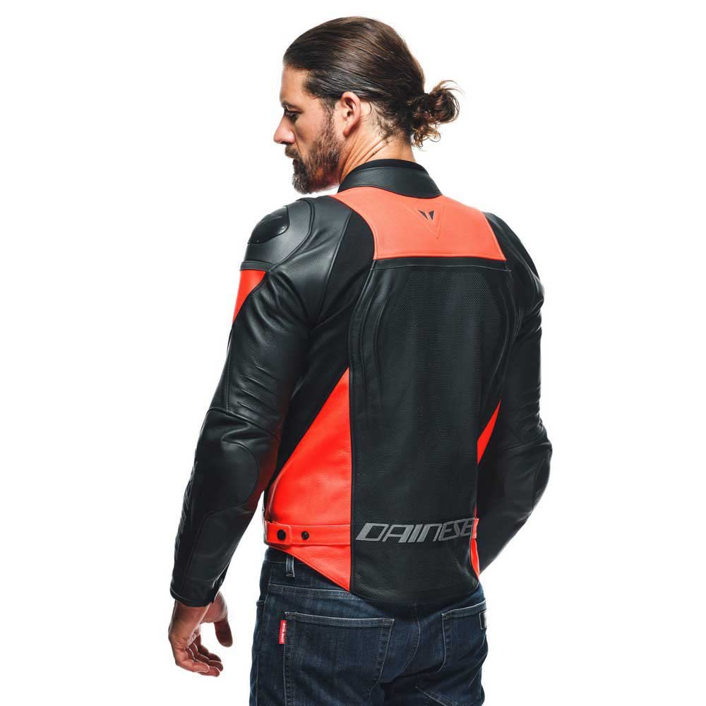 ダイネーゼのライダージャケット Amazon | RACING 4 LEATHER JACKET PERF. 628 44 1533849 DAINESE