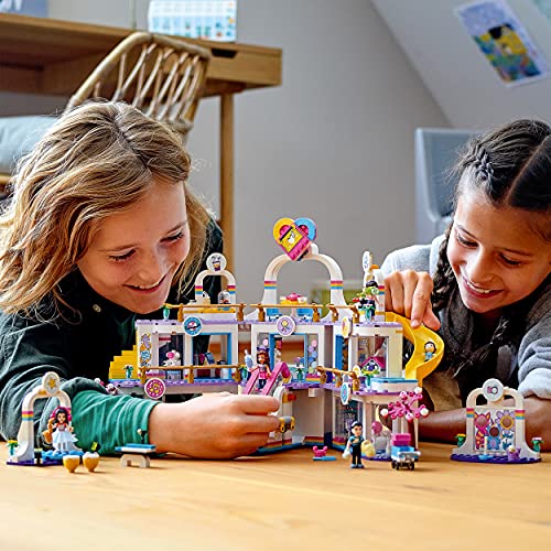 LEGO 41450 Friends Heartlake City Kaufhaus Bauset mit 5 Geschäften und 6 Figuren - 4 Mini-Puppen, eine Mini-Spielfigur… – Bild 7