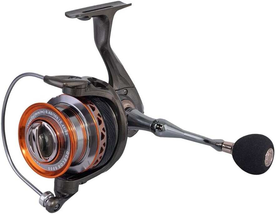 Molinete Pesca Brasil Ocelos 6000 em preto e dourado