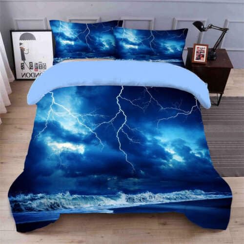 Parure de lit 240 x 260 cm en microfibre dense 110g/㎡ finitions soignées motif éclair chic