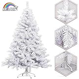 FÁCIL INSTALACIÓN: Este árbol de Navidad blanco puro formará la pieza central llamativa de sus decoraciones navideñas. Hecho de material de PVC de calidad, parece un árbol de Navidad real y es respetuoso con el medio ambiente.