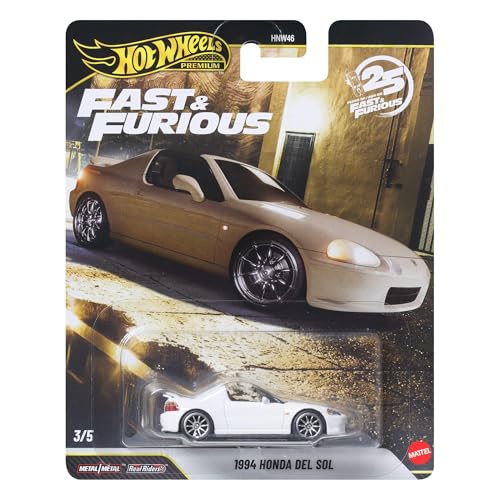 Ispirata alle auto presenti nei film della serie di successo, ogni macchinina è decorata con dettagli autentici ed esclusivi.