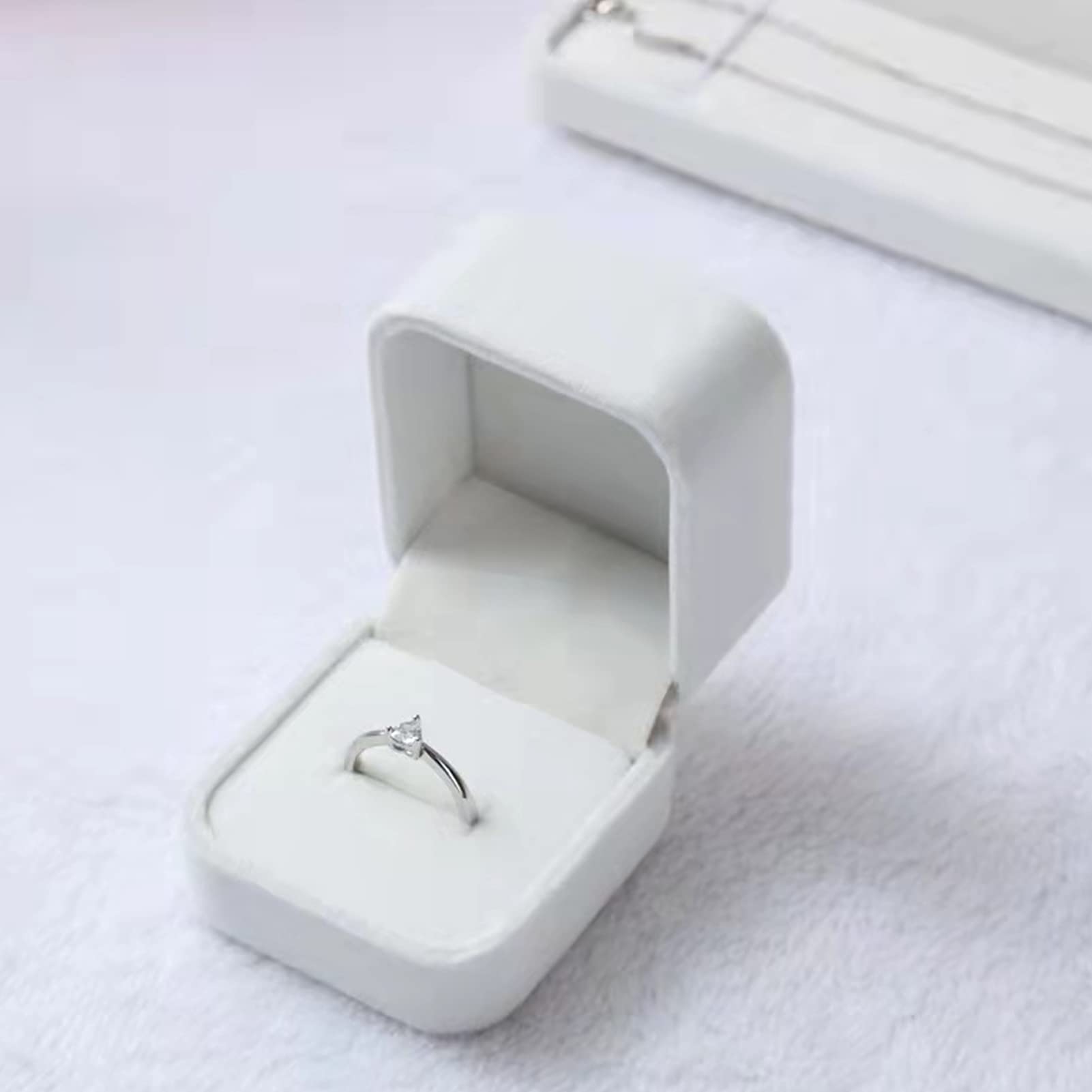 Amazon.co.jp: TIANYING 白い指輪ケース,ベルベット婚約リングボックス