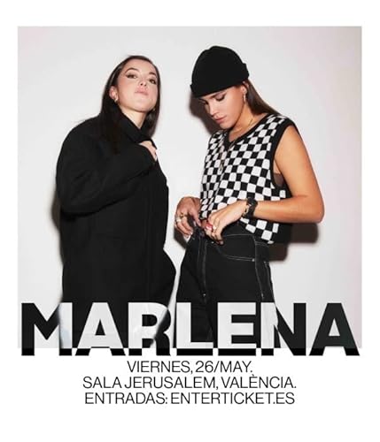 Marlena, tattoos y Revolveres