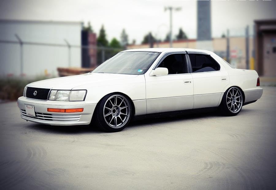 WellVisors Window Visors Wind Deflectors Compatible with Lexus LS400 UCF10 1990-1994 with Chrome Trim Rain Guards 3-847LX013