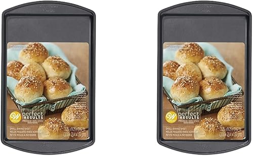 Wilton Perfect Results Premium - Bandeja antiadherente para galletas pequeñas, 13.25 x 9.25 pulgadas, acero (paquete de 2)