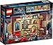 Lego 76409 Harry Potter House Banner Gryffindor Set, Hogwarts Crest for Girls and Boys, Community Room Toy or Wall Decoration, Hinged Travel Toy, Collectible with 3 Mini Figures