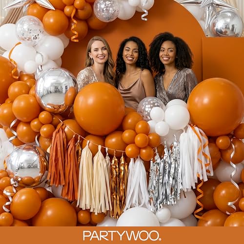 Image of PartyWoo Burnt Orange Balloons 140pcs Different Sizes of 18 12 10 5 Inch Terracotta Rust Fall Color Autumn Boho Balloon Arch Kit Garland for Thanksgiving Halloween Fall Party Decorations Orange-F53