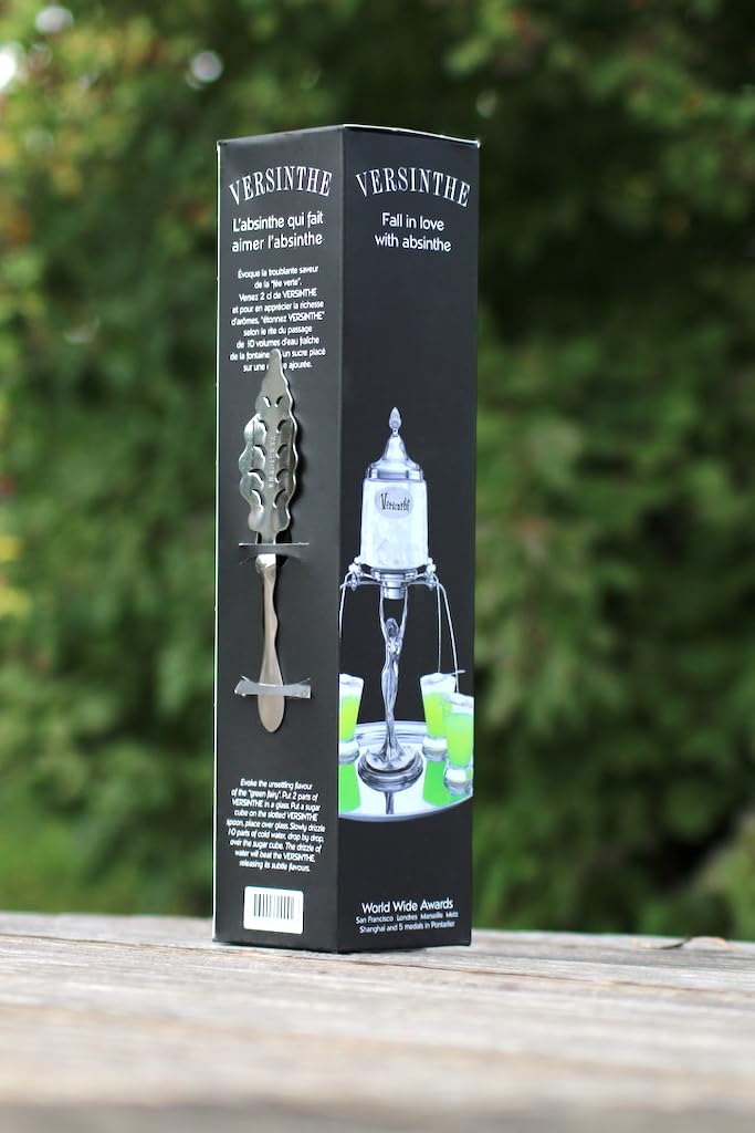 Absinth, "Versinthe Classique 20ans" aus der Provence, Frankreich, Geschenkbox mit Absinthlöffel. 0,7 L, 45 % Vol.