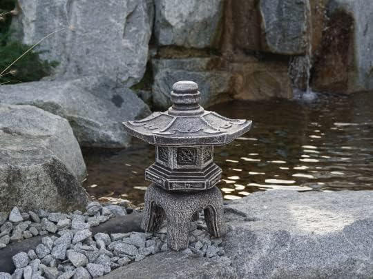 Amazing Pagoda Lantern Outdoor Statue Zen Garden Decor Concrete Japanese Stone Lantern Chinese Pagoda