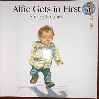 Paperback Alfie Gets in First Book