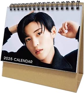 目黒蓮 2025年 卓上カレンダー カレンダー 写真集 両面プリント スケジュール 自宅用 装飾 文房具 クラスメート 誕生日 新年 お正月 プレゼント 非公式グッズ (C)