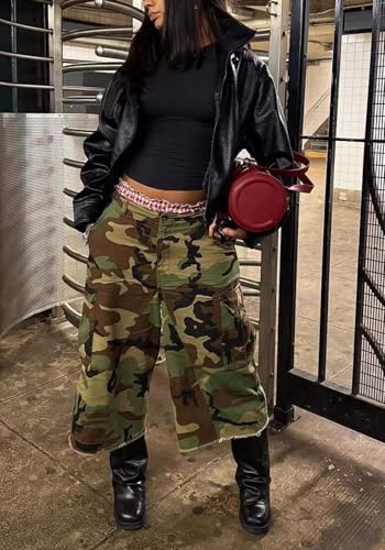 Image of Women's Barrel Camo Pants High Waisted Wide Leg Peated Palazzo Camouflage Capris Baggy Y2k Army Fatigue Trousers