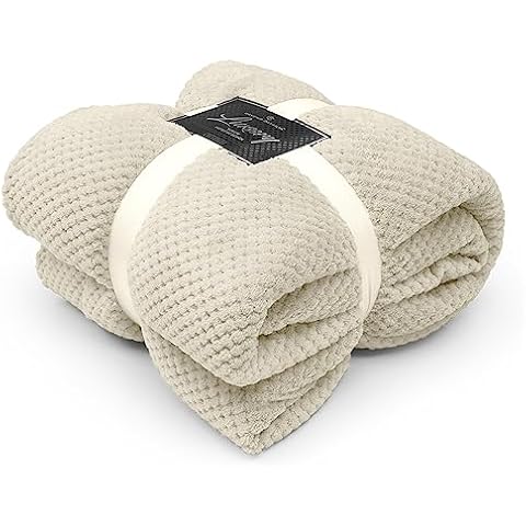 GC GAVENO CAVAILIA Honeycomb Pattern Throw Blanket Cover