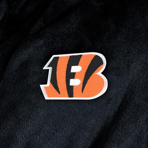 Image of Northwest NFL Unisex Silk Touch Bathrobe
