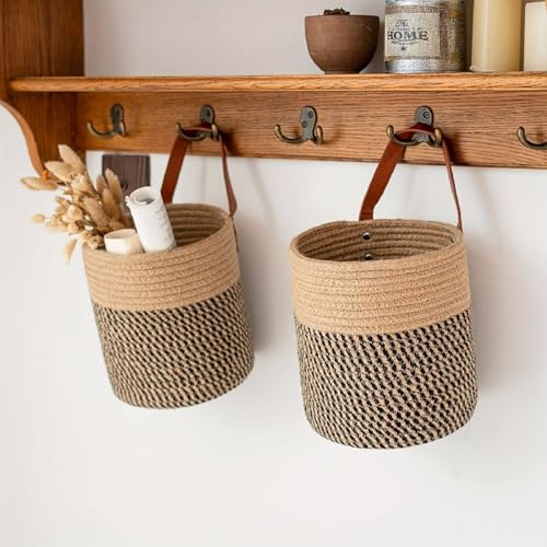 TSQZE 2er Pack Wandkörbe Zum Aufhängen, Aufbewahrungskörbe Mit Griff, Hängekorb Pflanzen Blumentopf Pflanzenkörbe, Korb Hängend Für Die Wand, Tür, Organizer Für Zimmer, Badezimmer (Jute)