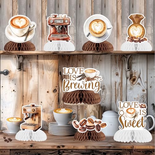 Fête prénuptiale en forme de café : 8 décors de table Love is Brewing