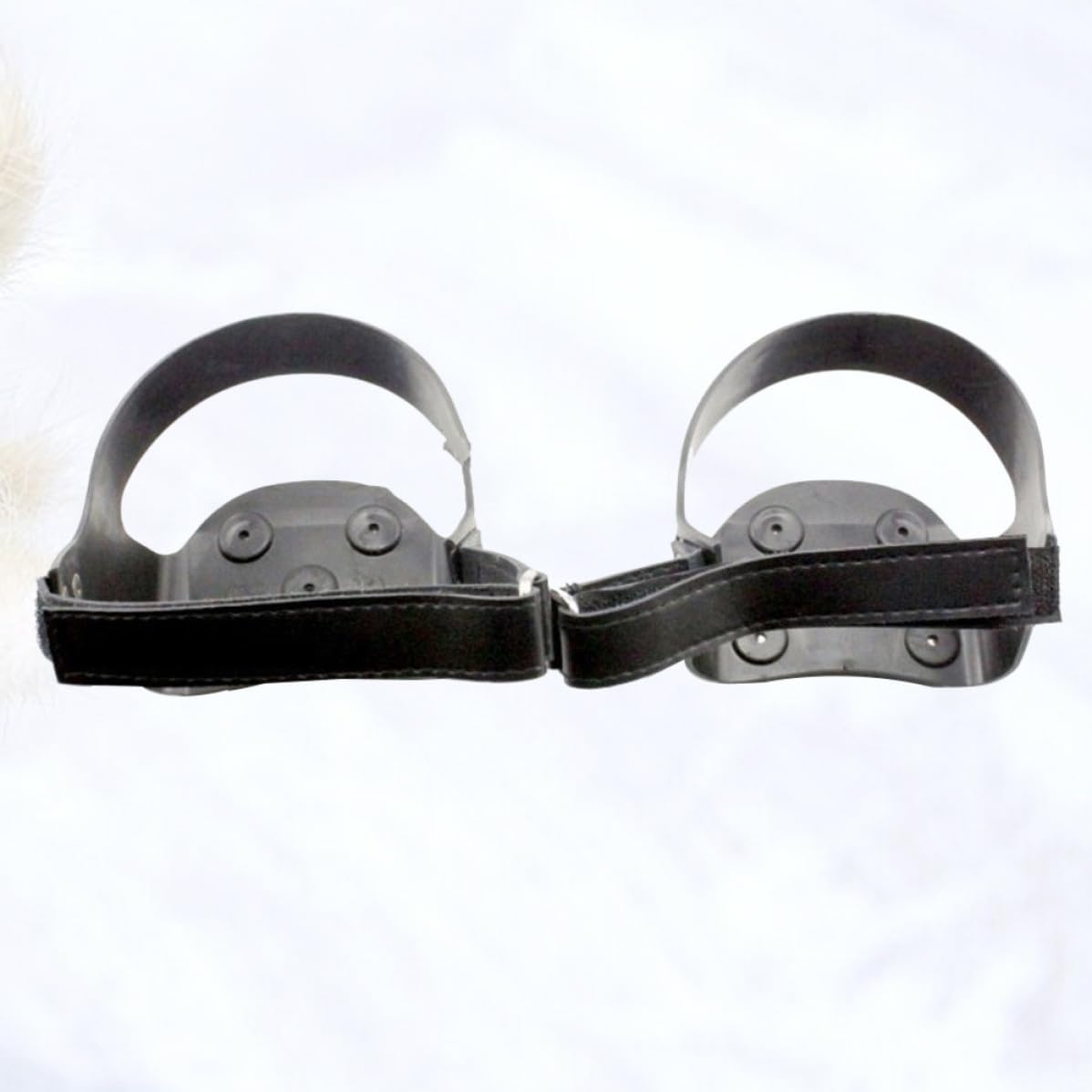 Lurrose Ramponi Antiscivolo in Silicone 5 Denti da Ghiaccio Resistenti e Sicuri per Scarpe da Trekking per Escursionismo e Alpinismo Invernale