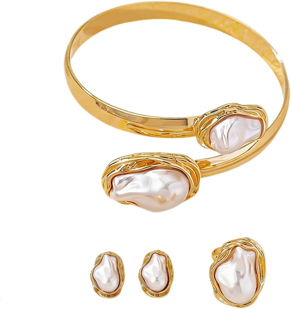 Gold 3-Piece Beach Jewelry Set – Minimalist Ring, Stud Earrings & Adjustable Bangle – Lightweight Summer Accessory for Women, Perfect for Vacation, Travel & Beach Outfits