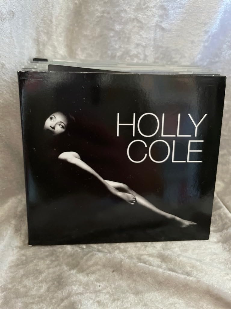 Holly Cole