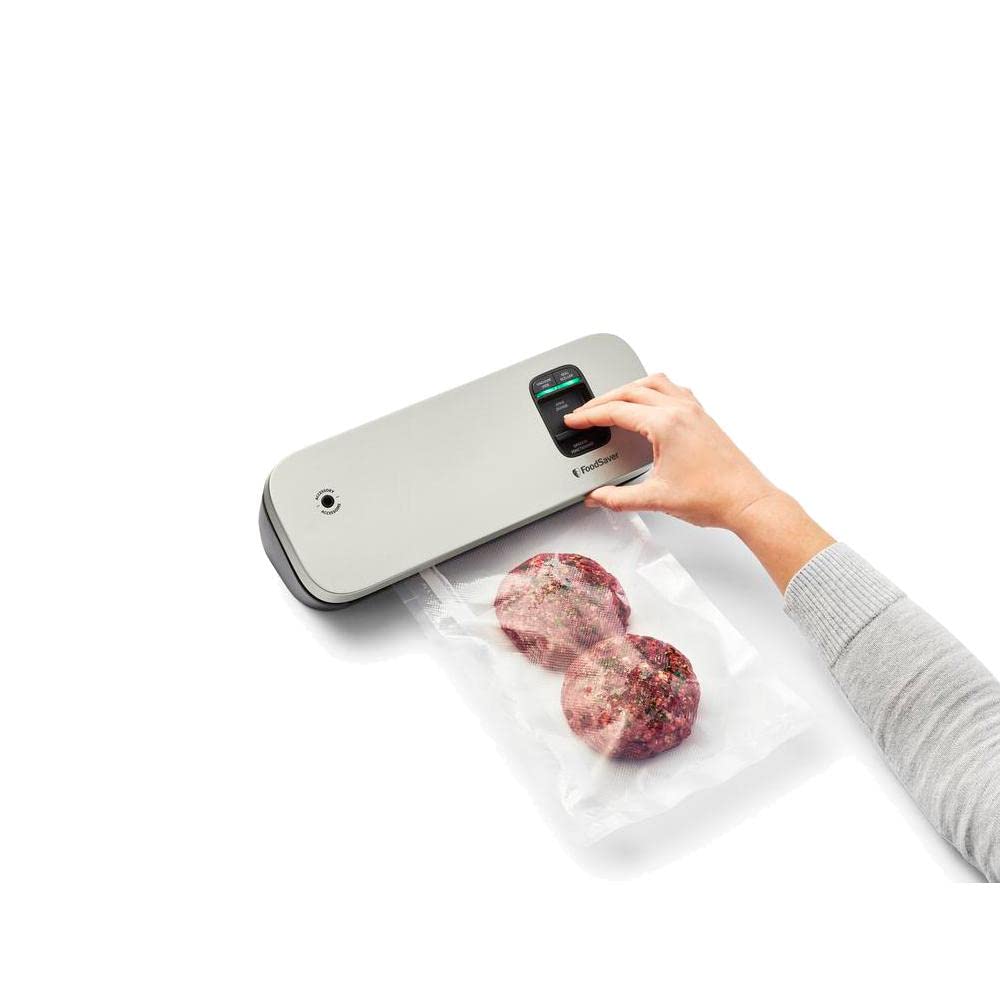 Foodsaver Vs1190X Macchina Sottovuoto Per Alimenti Compatta Adatta A Piccoli Spazi, Sigillatura Automatica, Argento/Nero, ‎17.5 x 35.8 x 18 cm, 1.45 Kg