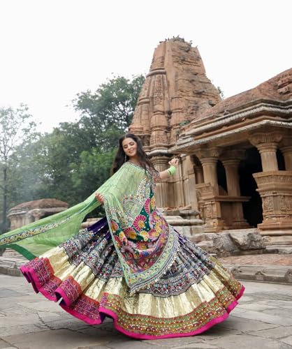 Indian Ready to wear digital print Navratri Chaniya Choli for Women mirror work Lehenga with Stitched Blouse3