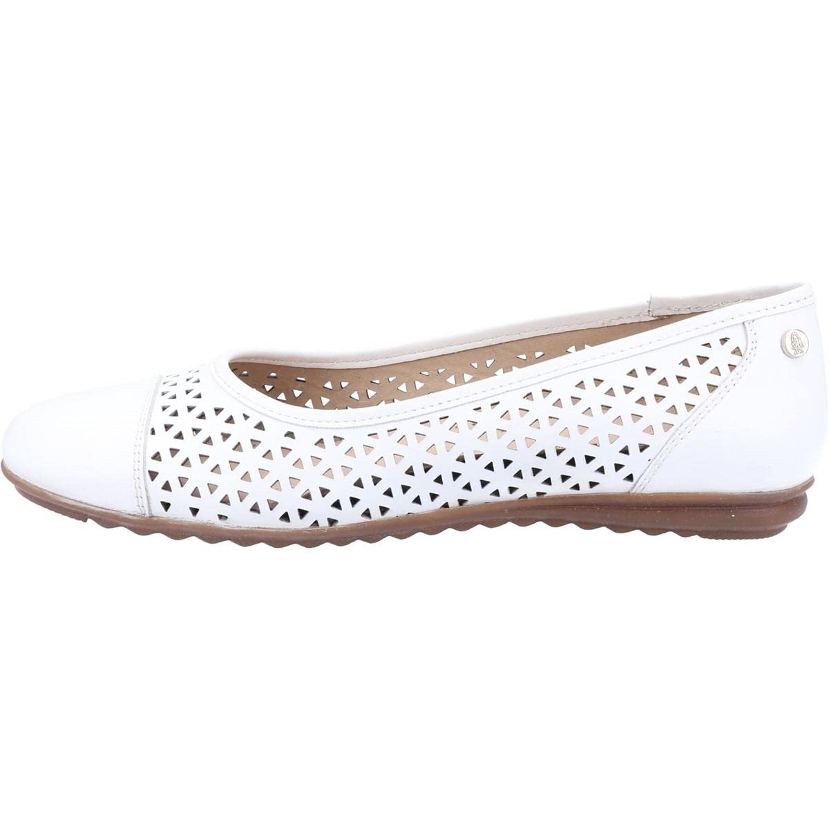 Hush PuppiesWomen's Leah Closed Toe Ballet Flats