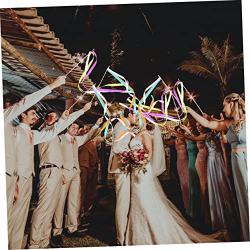 Mariage avec Rubans en Bâtons de Performance pour Remplacer les Confettis