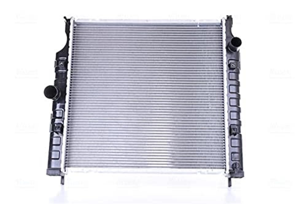 NISSENS Radiatore, Raffreddamento motore 61026 Compatibile con: JEEP CHEROKEE, CHEROKEE