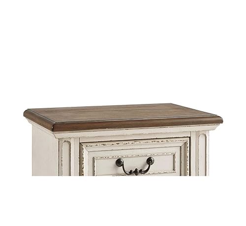 Amazon.com: Signature Design by Ashley Realyn Traditional Cottage