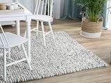 Schöne, helllgraue Farbe Beliani Teppich rechteckig Wollteppich Filzkugelteppich 160 x 230 cm hellgrau Amdo