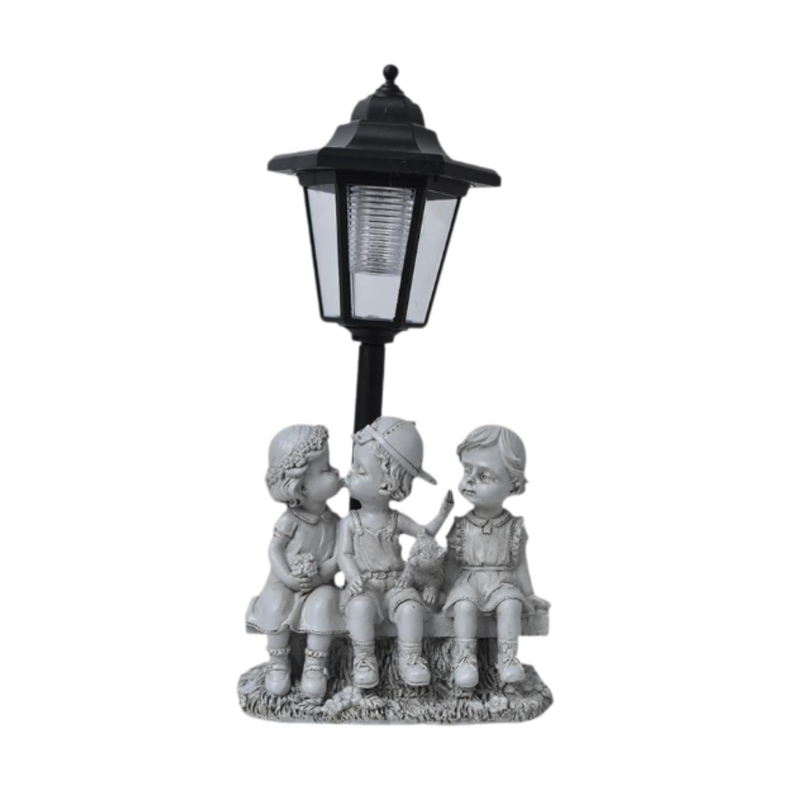 Statue solaire de jardin en résine sculpture baiser de 33cm