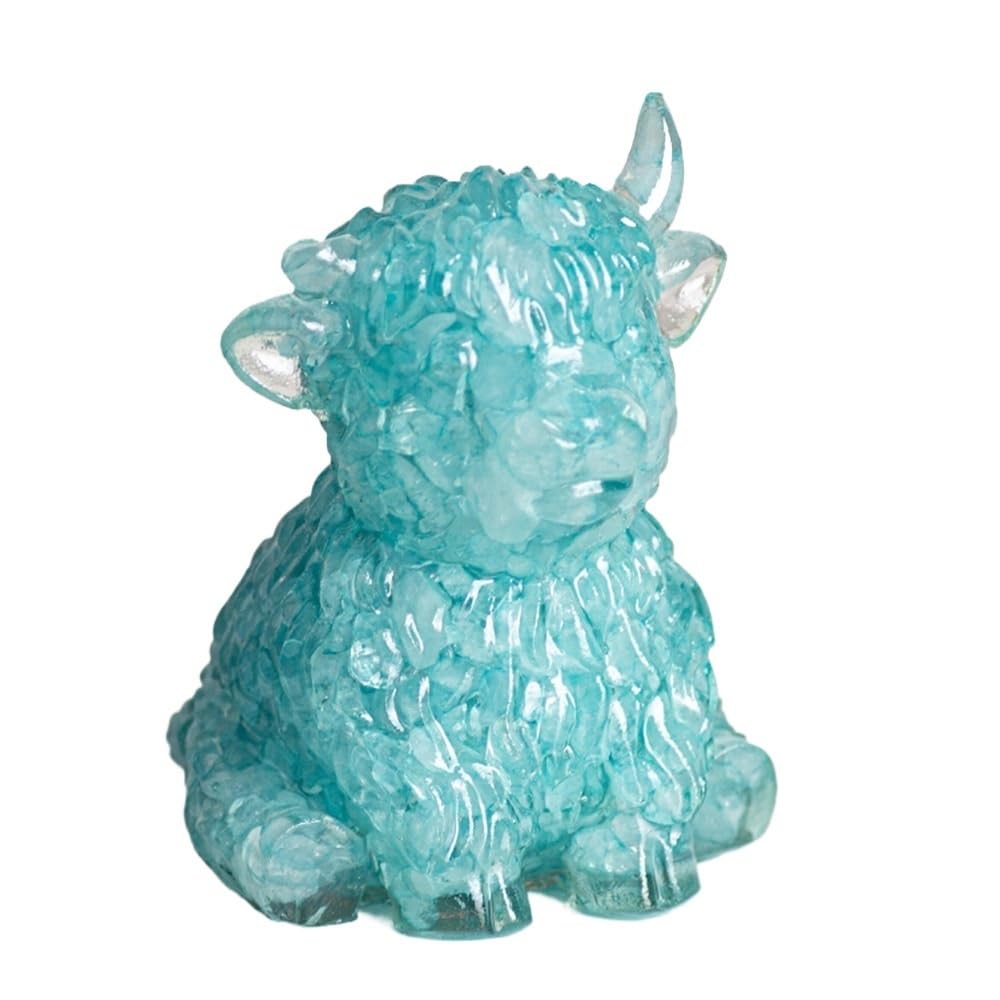 HUFFA Resin-Filled Natural Crystal Cow Ornament - Fortune-Attracting Desk Decoration(Aquamarine)
