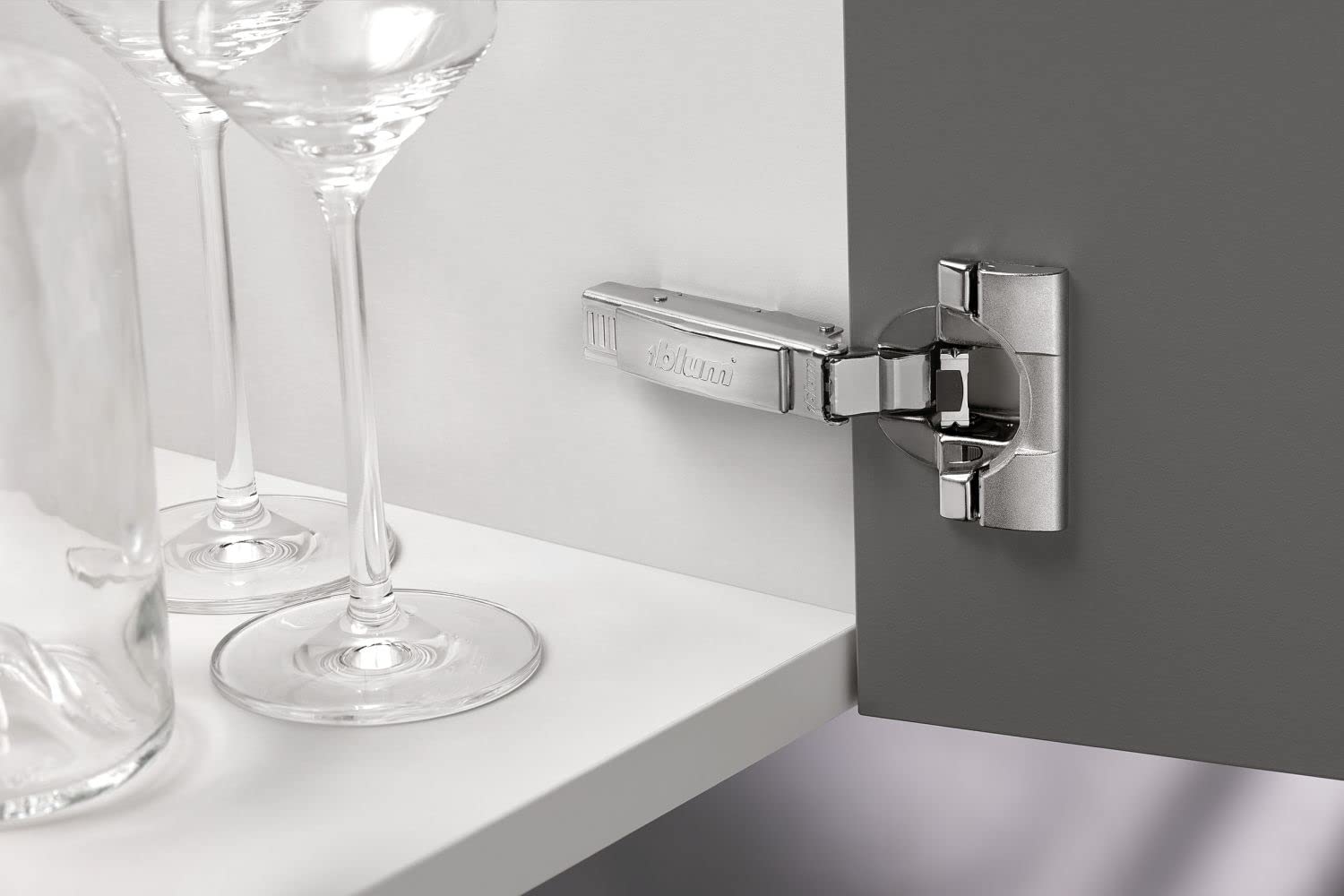 siwitec Blum CLIP top 110° Scharnier Anschr BLUMOTION vernickelt Eck 10er