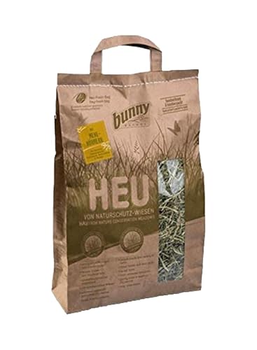 Hay From Nature Conservation Meadows With Mealworms 250Grams 20X15X25