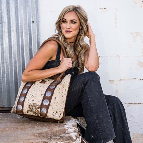 Image of STS Ranchwear Serengeti Cowhide Tote