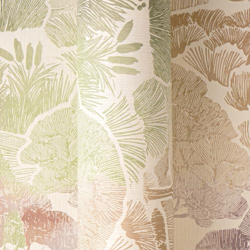 Papel pintado bosque lavable para tapar imperfecciones en paredes crema y verde 6