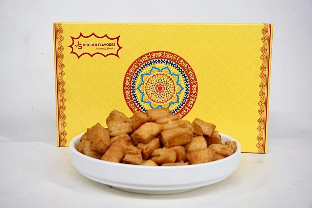 JS Kitchen Flavours Sweets & Snacks shakar Pare| Evening Tea Time Snacks | Crispy | (1000 GM)