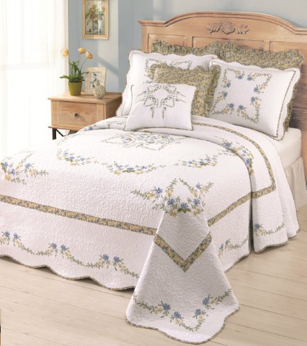 MODERN HEIRLOOM Heather Embroidered Bedspread - Lightweight Breathable All Seasons Bedding, Queen,...
