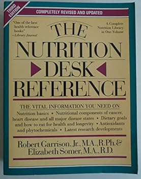 Paperback The Nutrition Desk Reference Book