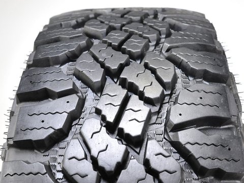 Goodyear Wrangler DuraTrac Traction Radial Tire - 265/75R16 123Q