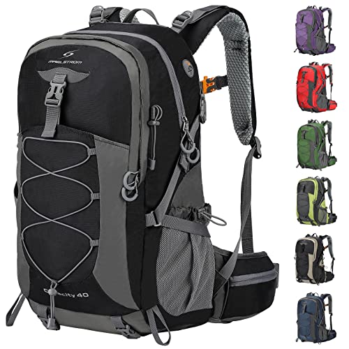 The Best Daypacks Hiking